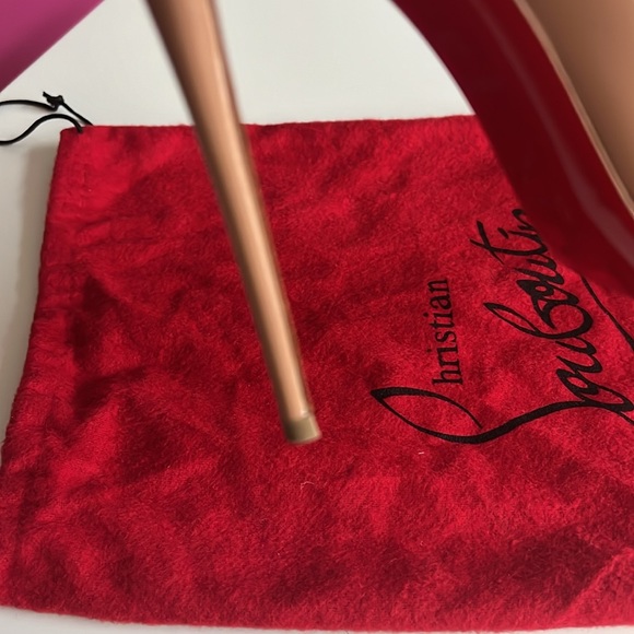 Christian Louboutins So Kate 120 Tan/Nude - Picture 5 of 7